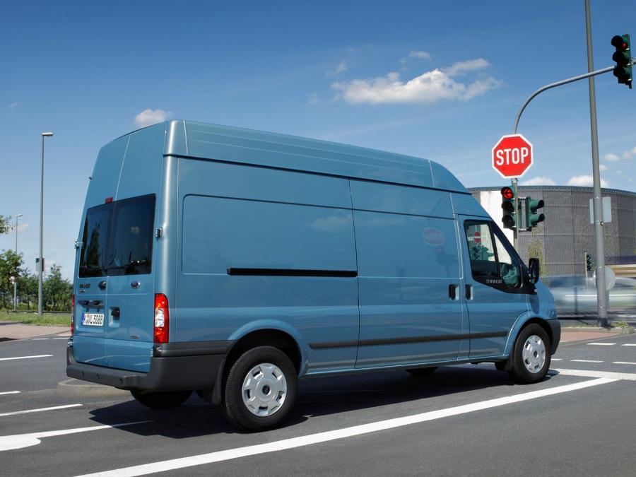  Ford Transit LWB Van 2011 года  (фото 6 из 11)